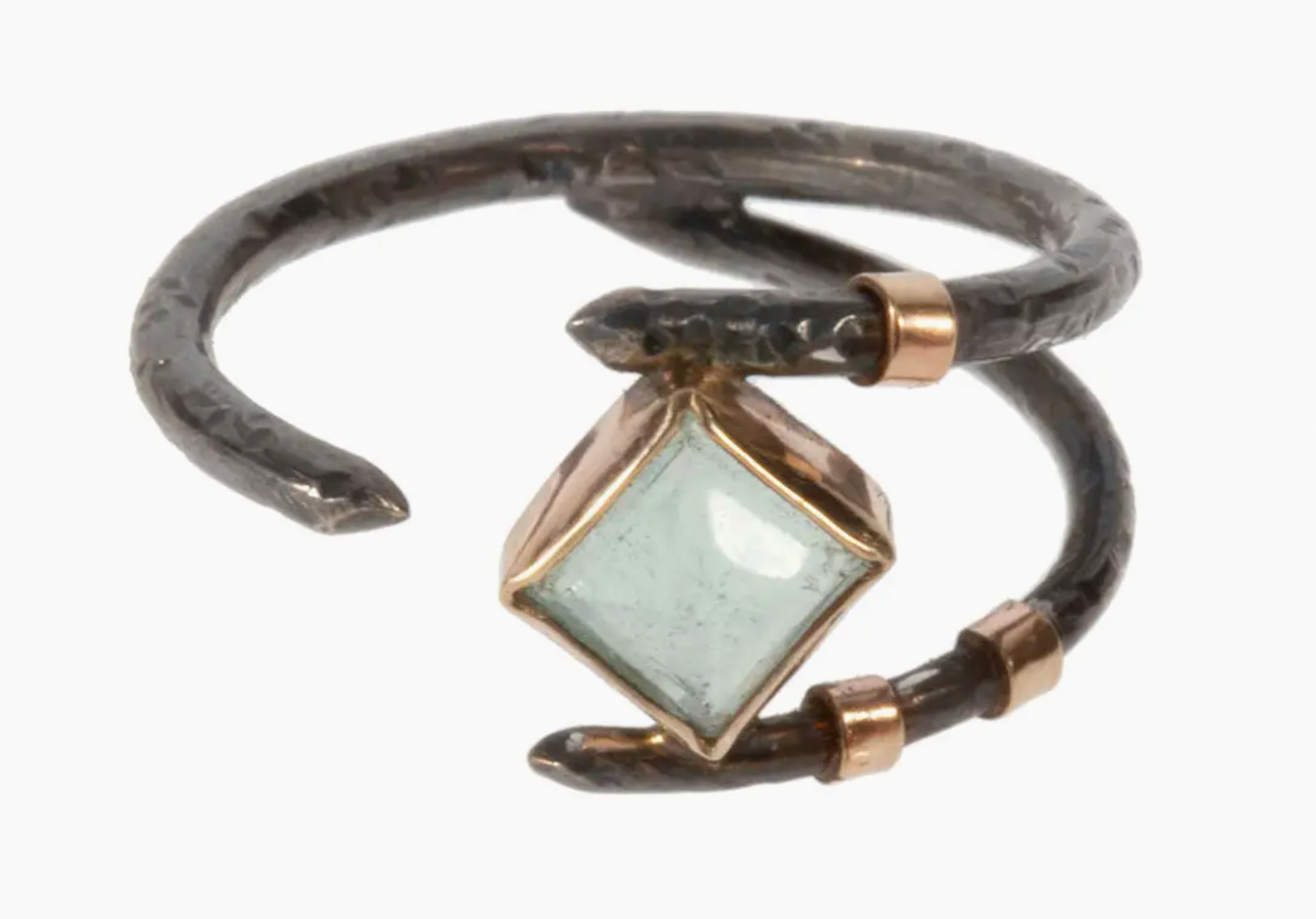 Claw Ring with Apatite